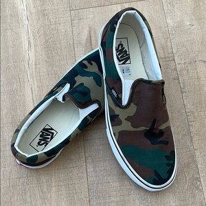 Vans Camo Slip-On
